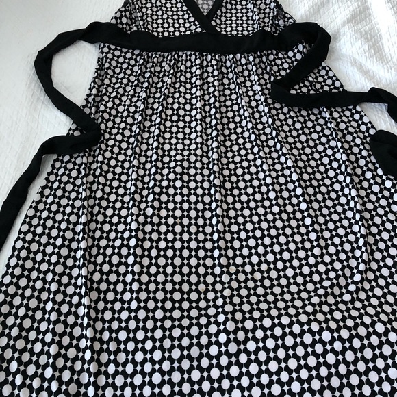 W Wrapper Dress Size XL Black White Wrap Sundress - Picture 2 of 7